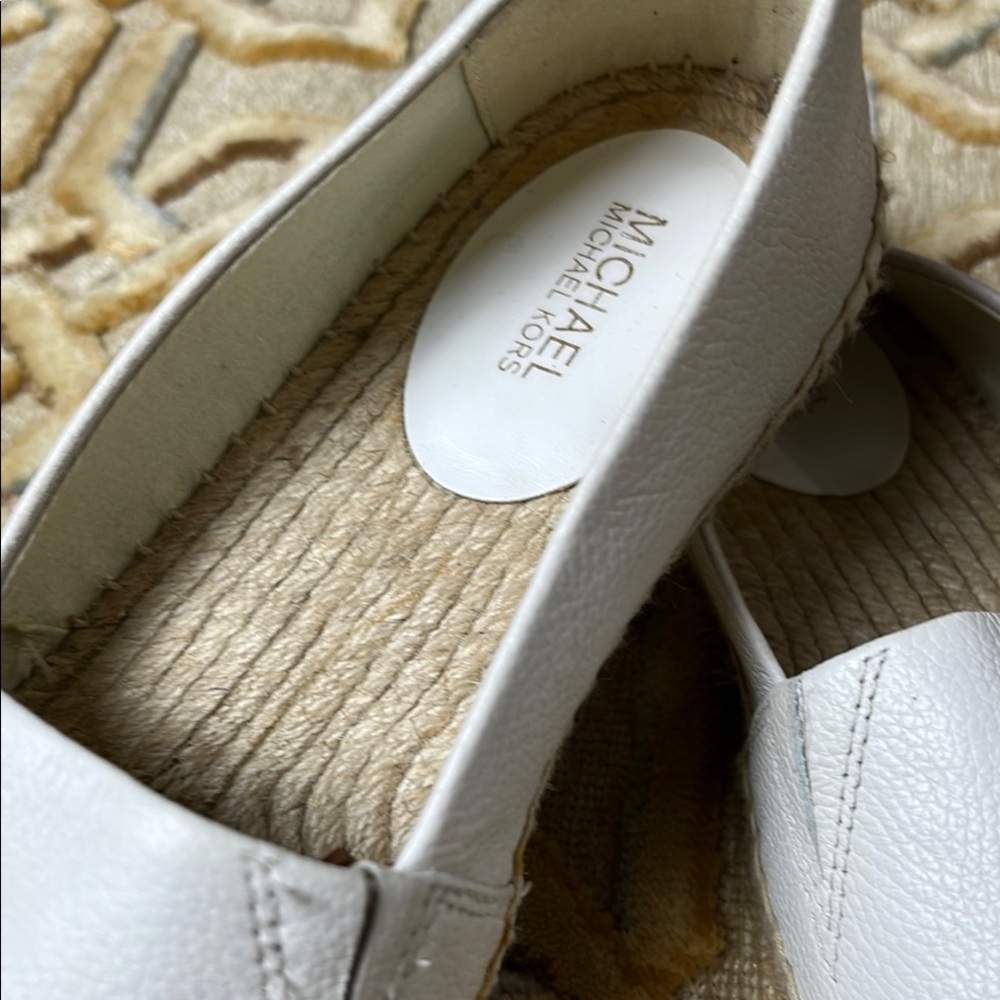 Michael Kors White Kendrick Espadrille Flats NWOT - Picture 3 of 13